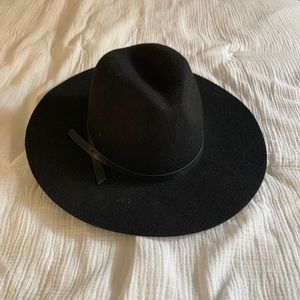 Banana Republic Hat